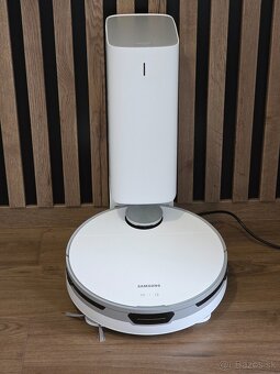 vysavac Samsung JetBot+, vysypacia stanica, v top stave - 2
