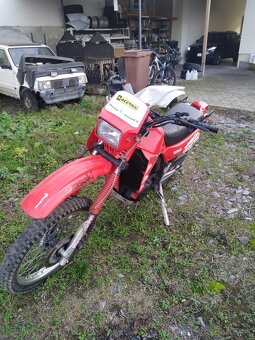 Kawasaki klr 600 - 2