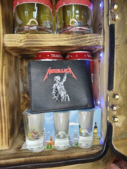 Mini bar na cesty Metallica - 2