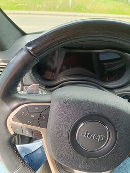 Volant Jeep grand cherokee - 2
