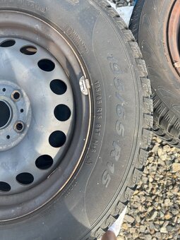 Predam disky aj s pneu orig na Skoda octavia - 2