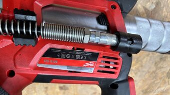 Aku Mazacia pištoľ Milwaukee M18 GG-0 bez baterie - 2