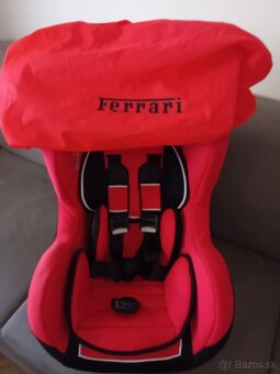 Autosedačka FERRARI - 2