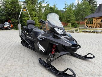 Snežný skúter BRP Lynx Adventure Grand Tourer 1200 4-TEC - 2