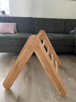 Piklerovej trojuholník / triangel - Montessori - 2