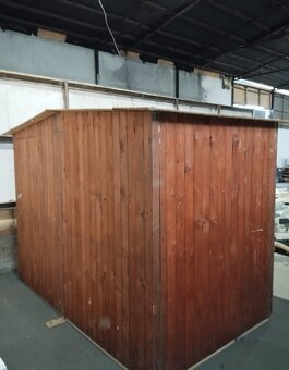 Predám nový drevený predajný stánok - 2