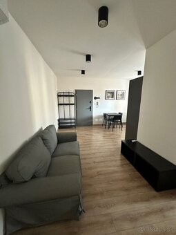 Prenájom 2-izbový byt Štúrovo - 2