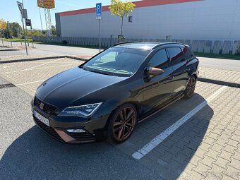 Seat Leon Cupra ST 300 - 2