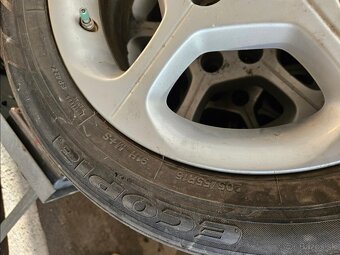 Pneumatika + Disk Nissan - 2