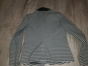 Esprit Sako,veľk.M - 2
