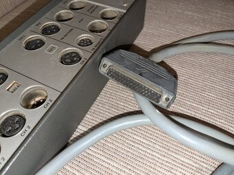 Studer - rozbočovač - 2