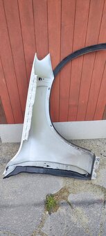 Ľavý blatník Mercedes glc - 2