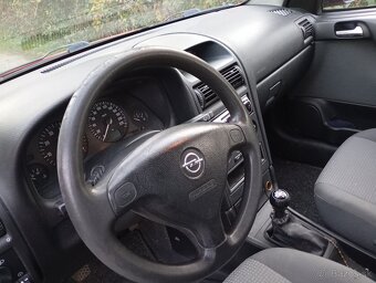 Opel Astra - 2
