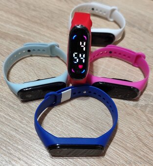 Nové led hodinky - 2