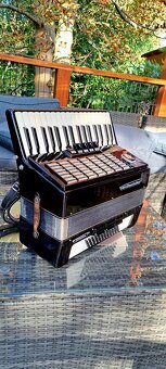 Akordeón Weltmeister Stella 60 bas - 2