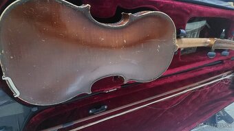 Predam cele husle - 2