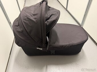 Vanička thule urban glide 2021 + pršiplášť - 2
