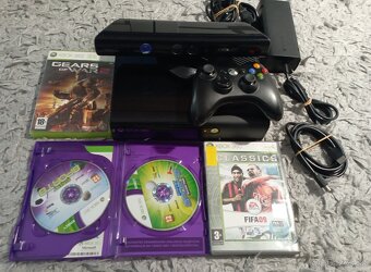 XBOX 360 E 250GB HDD aj s kinectom - 2
