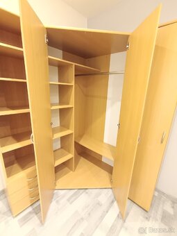 Skrine+písací stôl - 2