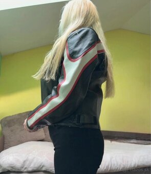 Motorkarska budna - 2