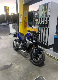BMW F900R - 2
