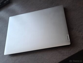 Lenovo IdeaPad 3 - 2