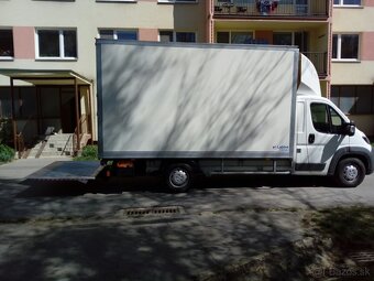 STAHOVANIE BANSKA BYSTRICA, VYPRATAVANIE, TAZKE VECI - 2