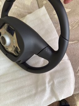 nový Volant Seat - 2