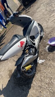 Aprilia area 51 - 2