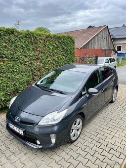 Toyota Prius 1.8 CVT HYBRID - 2