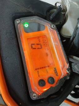 KTM 640 - 2