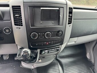 Volkswagen Crafter L4H3 - 2