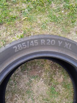 285/45r20 Continental premium contact 7 - 2