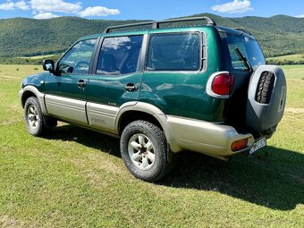 Nissan Terrano 2 4x4 - 2