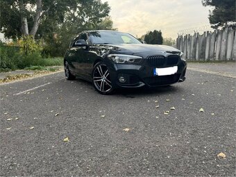 BMW 118i F21 - 2