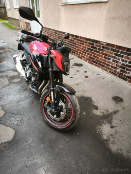 Honda 500 Hornet 2024 - 2