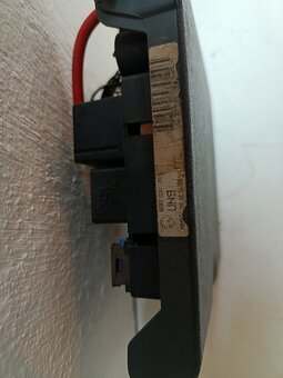 poistkova skrinka skoda felicia 30€ - 2