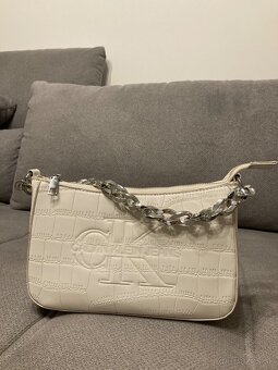 Dámska kabelka CK  aj s nastaviteľnými ramienkami - 2