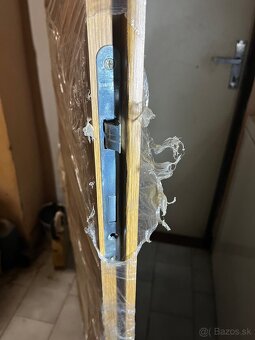 Predám interiérové dvere 80 ľavé - 2