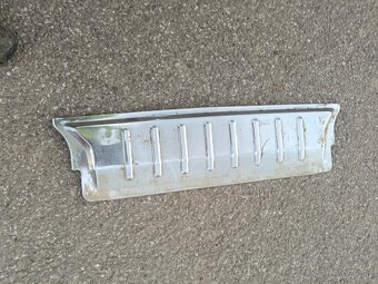 Diely Toyota land cruiser lj 70 - 2