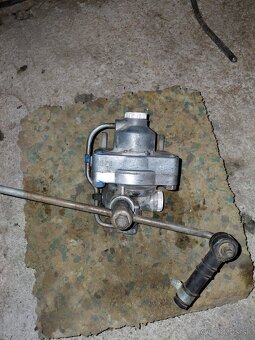 Záťažových regulátor tatra 815 - 2