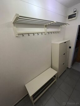 Botnik, lavica a vesiaky - 2