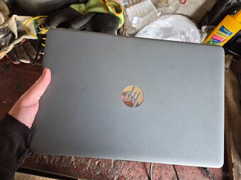 HP notebook nepouživaný - 2