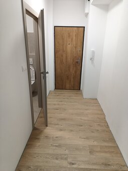 Novo zrekonštruovaný 3i byt Brezová pod Bradlom - 2