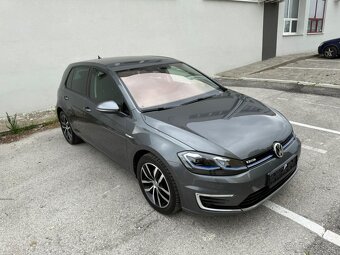 VW e-GOLF 100kw Limited, 36kWh, ACC - 2
