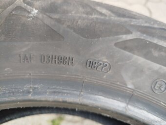 Continental 215/60 r17 H letné - 2