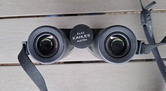 Ďalekohľad KAHLES Helia 8x42 BGA + SWAROVSKI popruh - 2