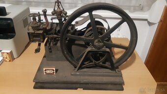 Starý stabilný motor - 2