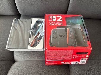 Nintendo Switch 2 + Mario Kart World - 2
