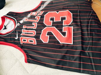 NIKE Jordan Bulls - 2